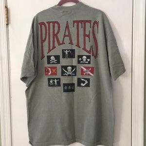 Pirates tee